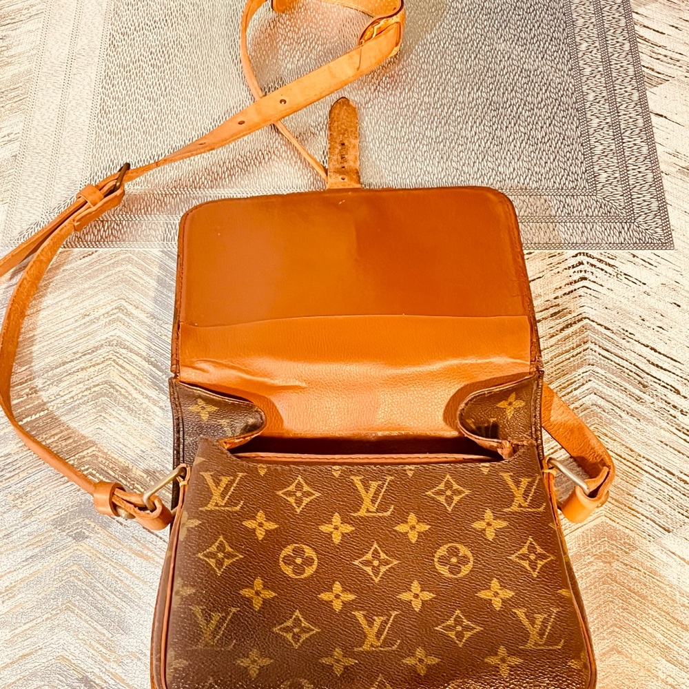 Louis Vuitton Monogram Crossbody Bag Brown Tan - Picture 13 of 14